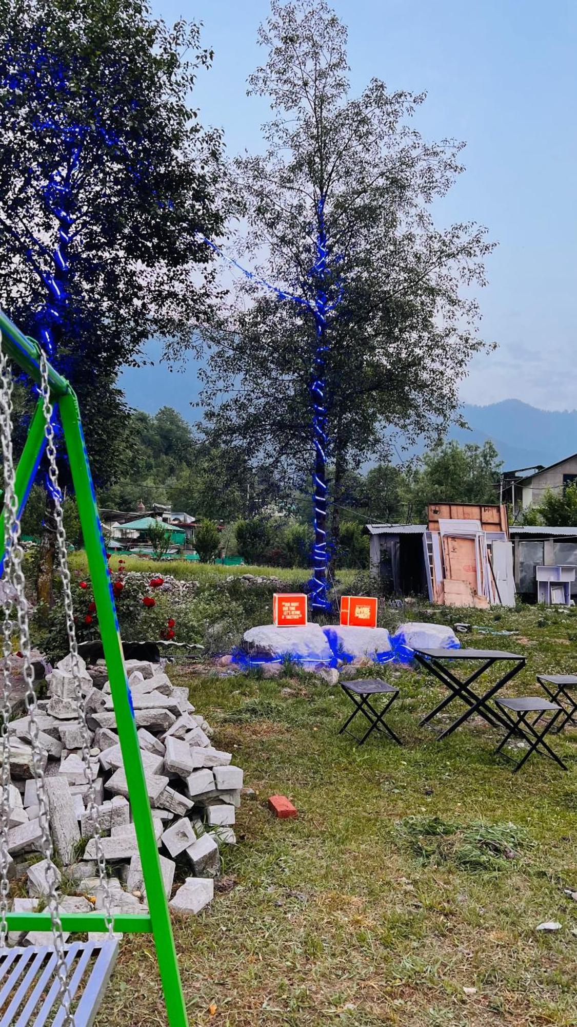 Himalayan Riverside Swiss Cottage Tents, Manali Exterior foto