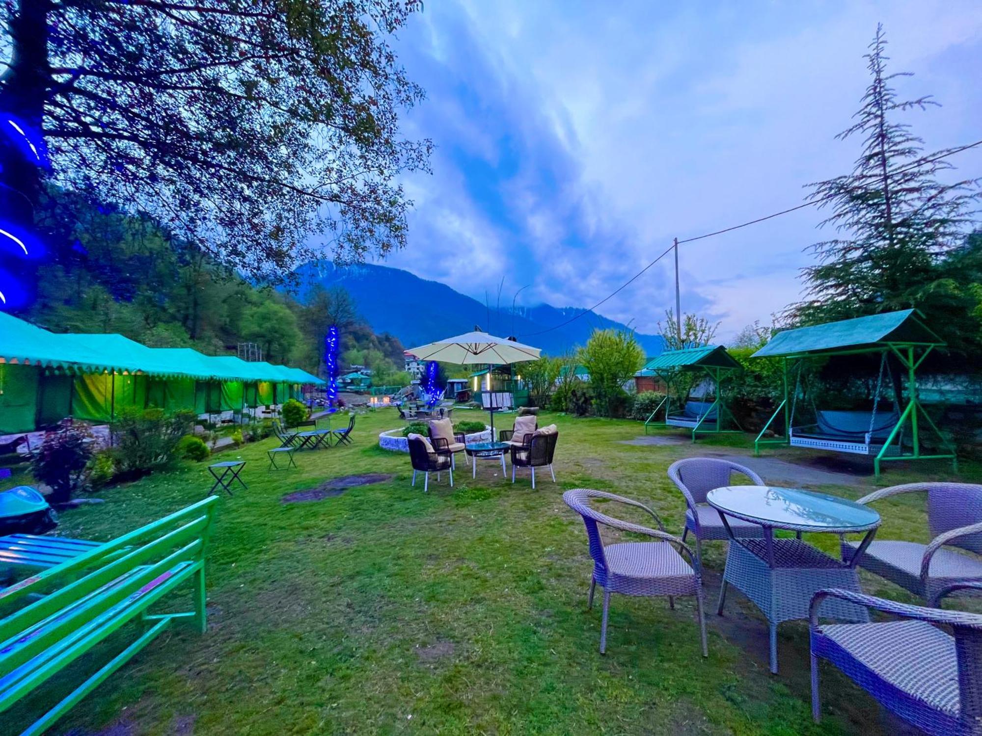 Himalayan Riverside Swiss Cottage Tents, Manali Exterior foto
