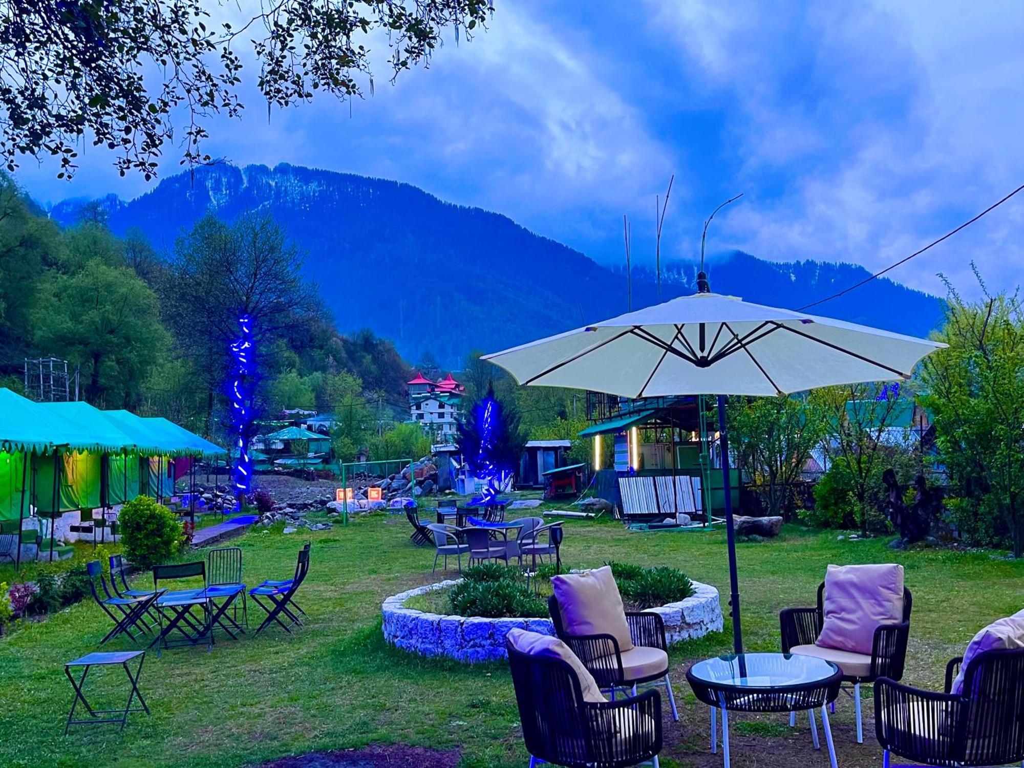 Himalayan Riverside Swiss Cottage Tents, Manali Exterior foto