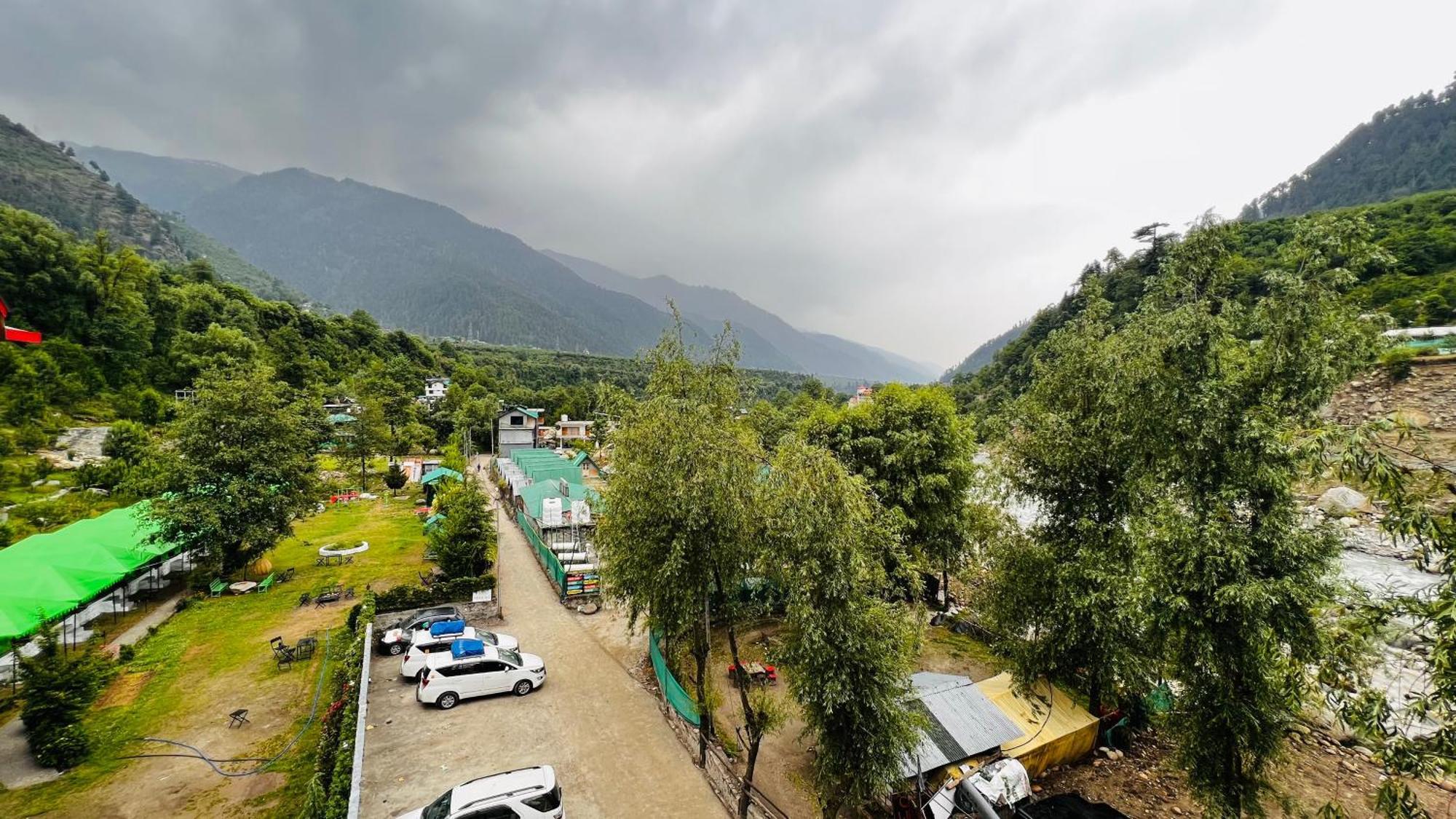 Himalayan Riverside Swiss Cottage Tents, Manali Exterior foto